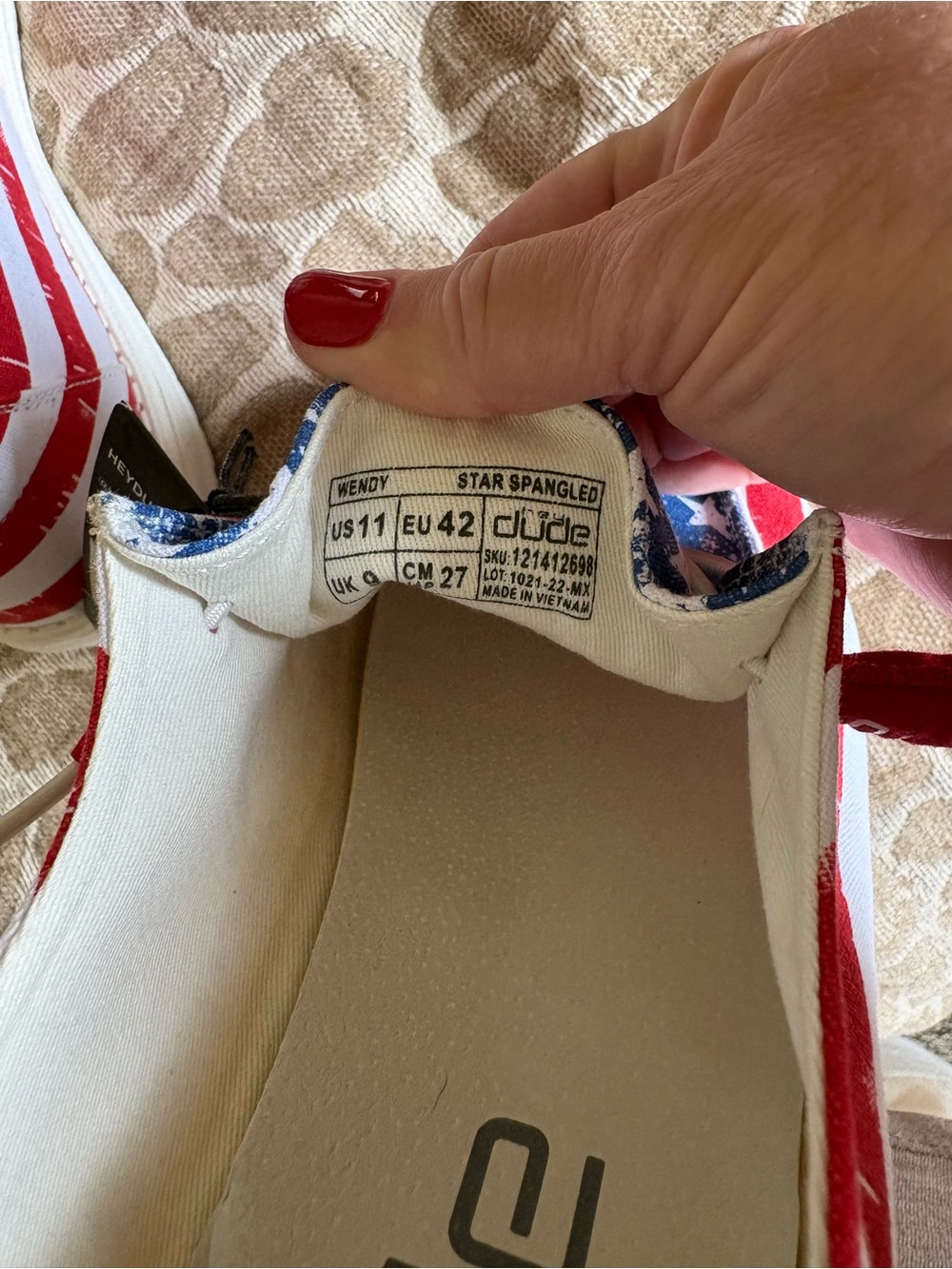 HEY DUDE Wendy Star Spangled shoes. size 11 women’s - Picture 5 of 6
